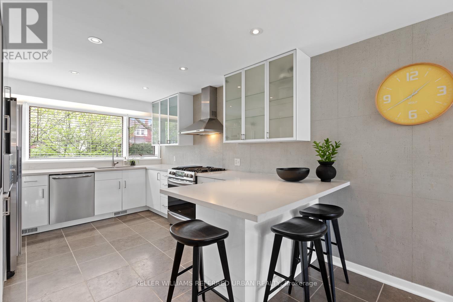 95 Bedford Park Avenue, Toronto, Ontario  M5M 1J2 - Photo 12 - C12137437