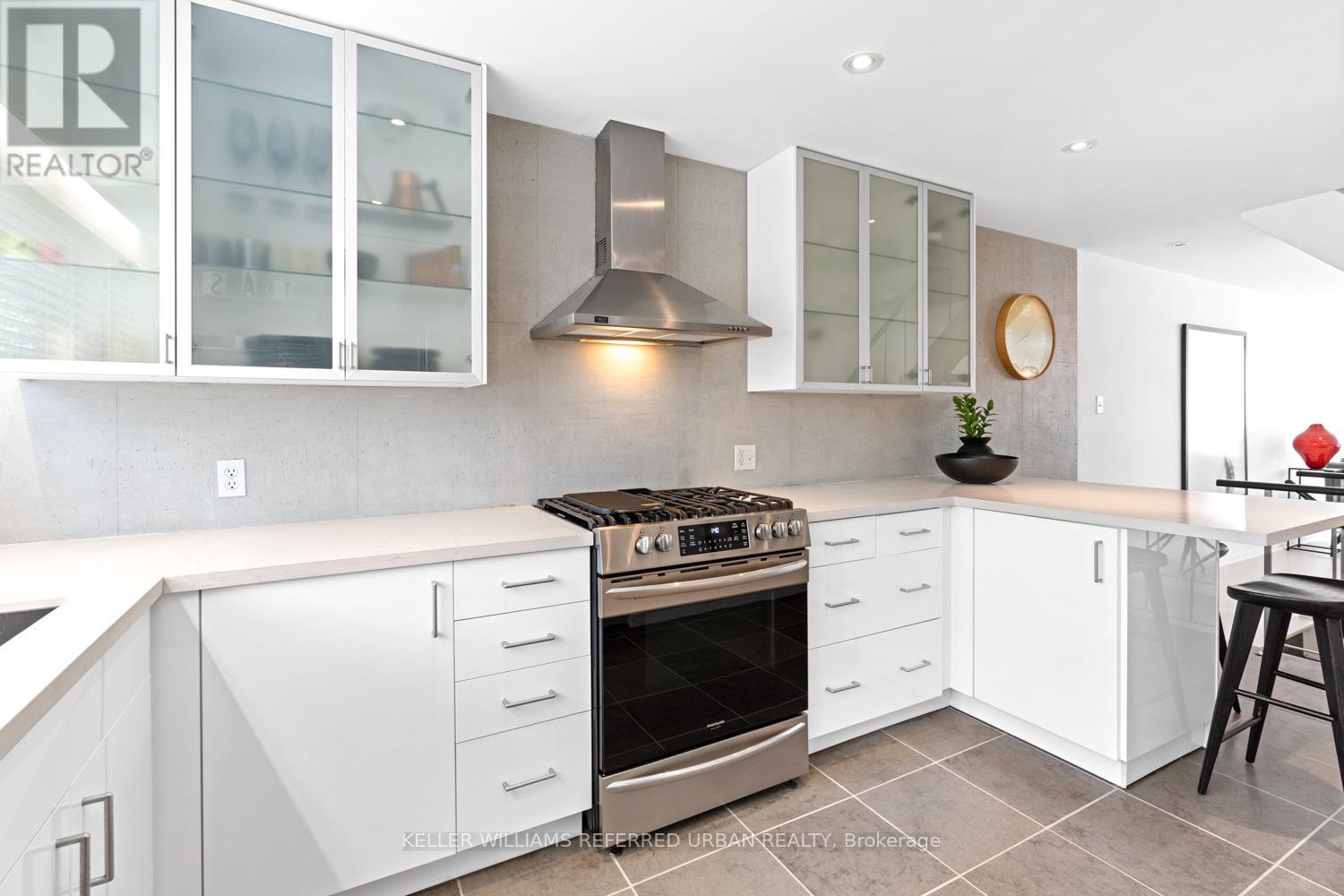 95 Bedford Park Avenue, Toronto, Ontario  M5M 1J2 - Photo 14 - C12137437