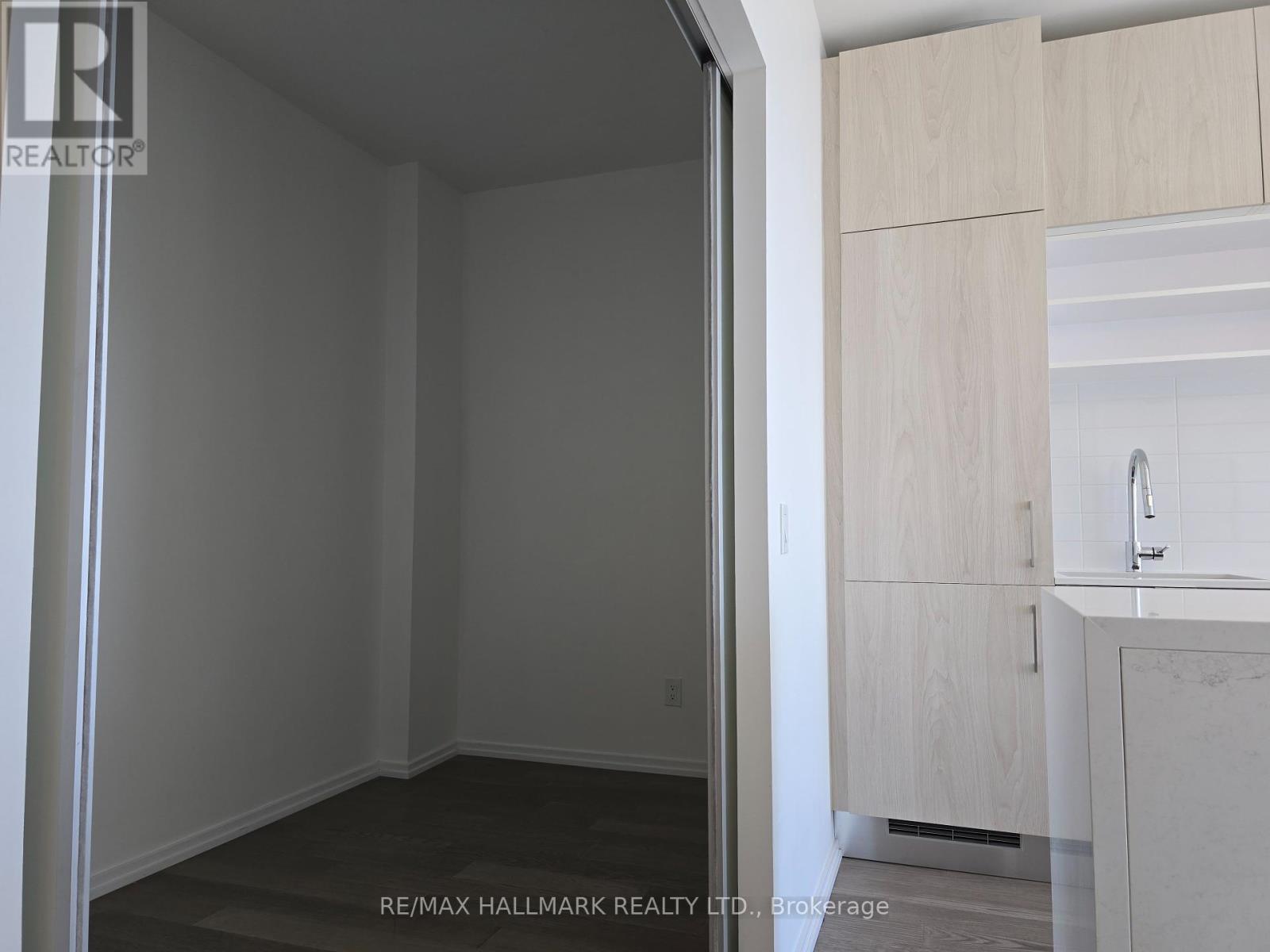 1221 - 8 Hillsdale Avenue, Toronto, Ontario  M4S 0B2 - Photo 15 - C12137446