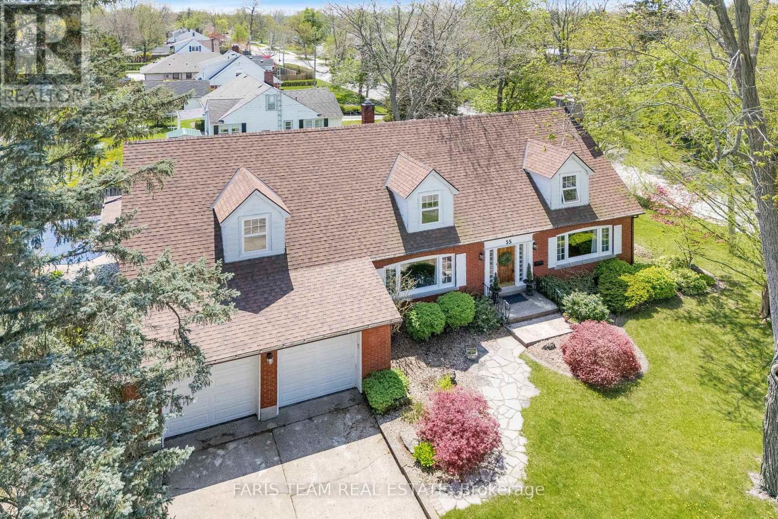 55 PARKWAY, Welland, Ontario