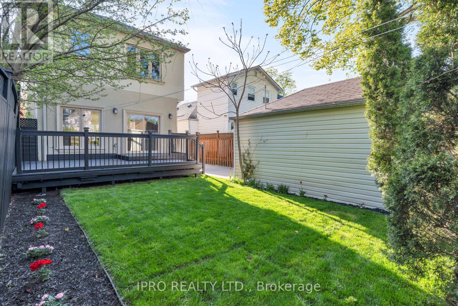 115 Cadorna Avenue, Toronto, Ontario  M4J 3X3 - Photo 47 - E12137422