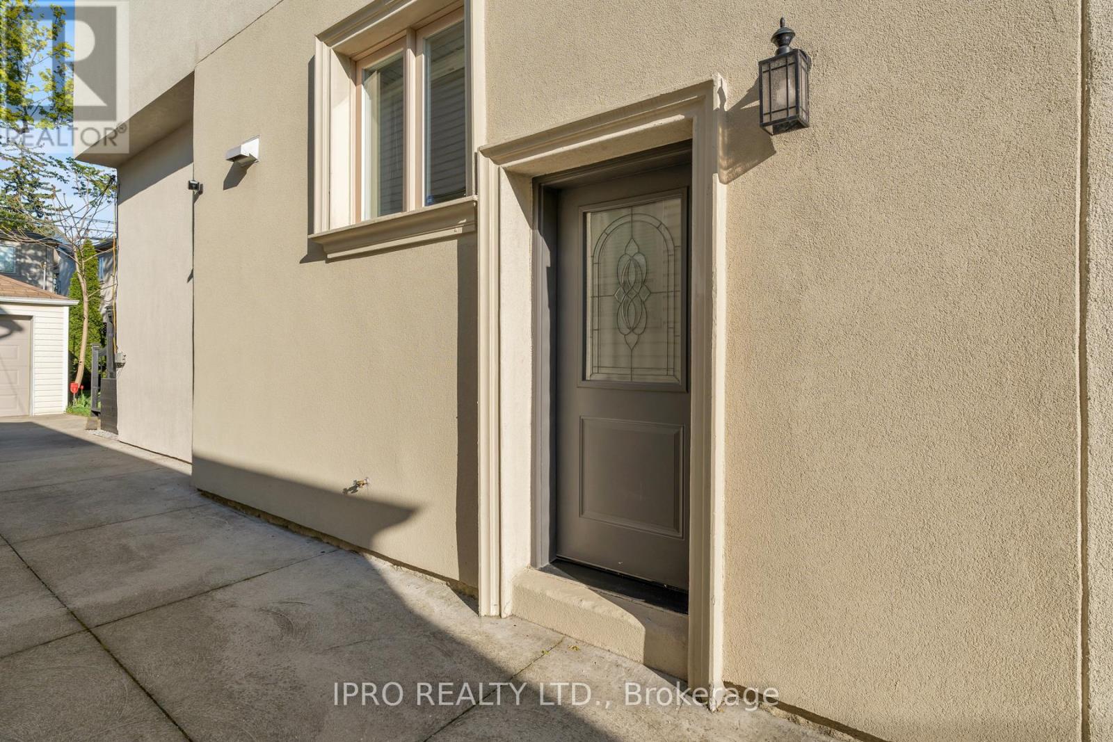 115 Cadorna Avenue, Toronto, Ontario  M4J 3X3 - Photo 49 - E12137422