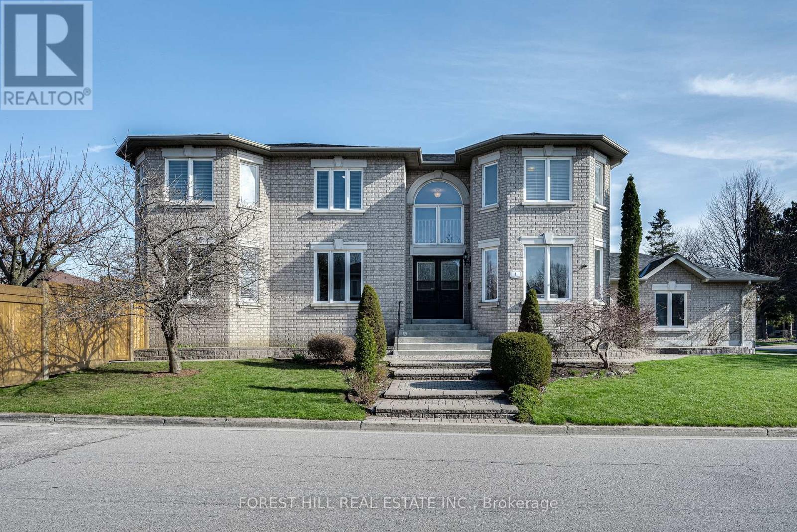Property at 1 KARINA ROAD image 1