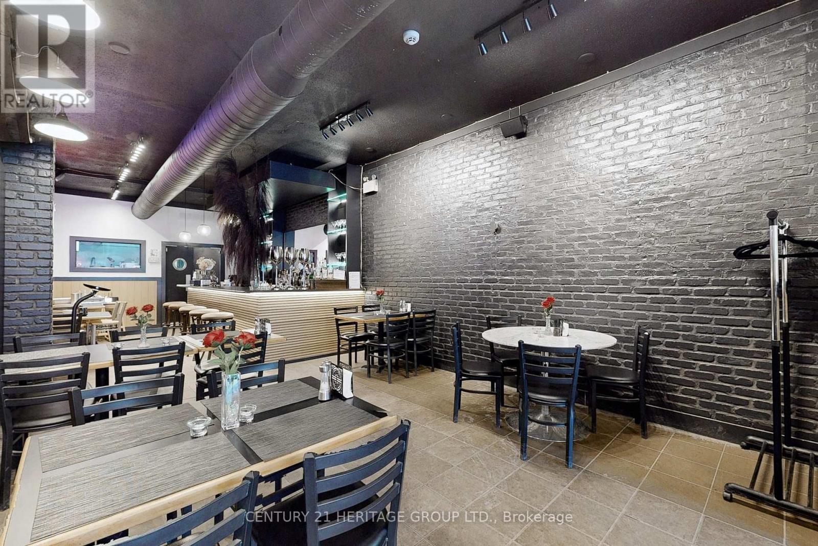 804 Danforth Avenue, Toronto, Ontario  M4J 1L6 - Photo 4 - E12137513