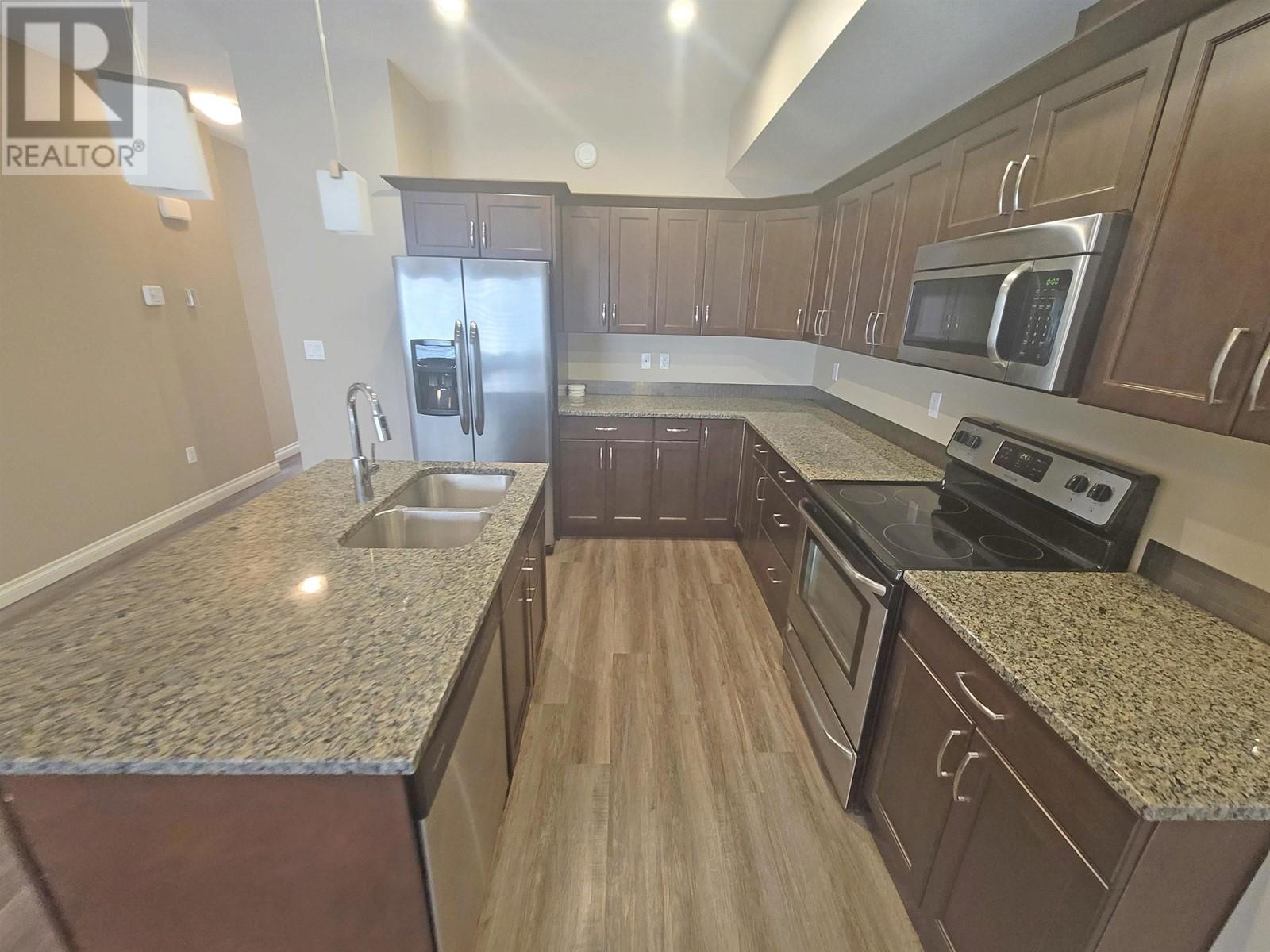 8711 82 Street, Fort St. John, British Columbia  V1J 0P5 - Photo 8 - R3000736