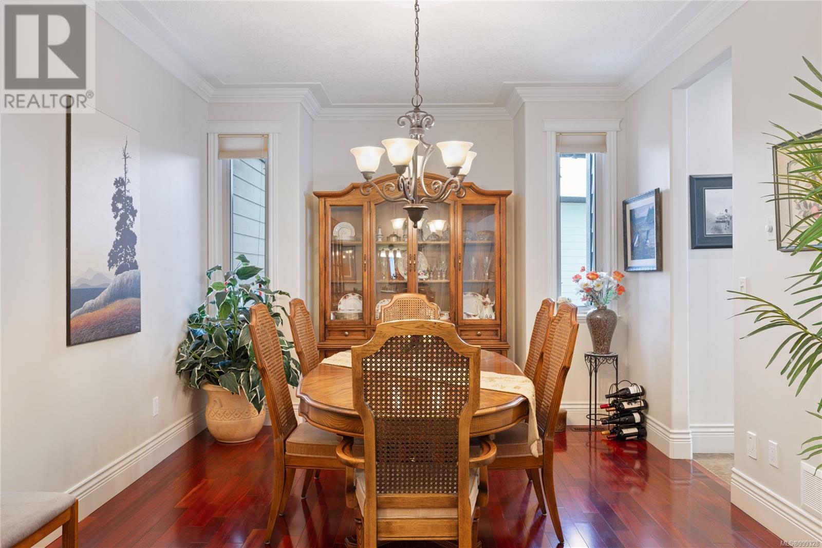 Property at 757 Eagleridge Pl image 4