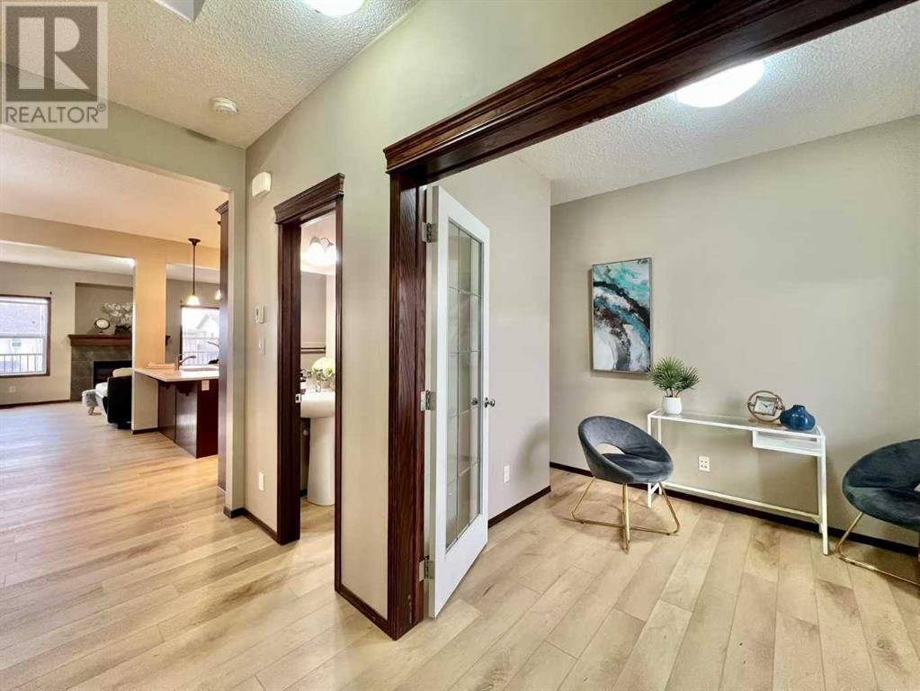 675 Panora Way Nw, Calgary, Alberta  T3K 0V3 - Photo 5 - A2216327