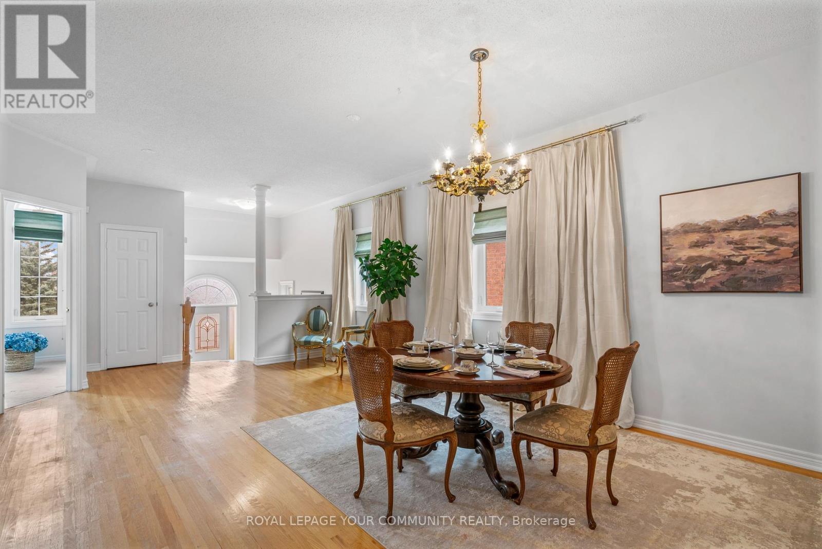 516 Stone Road, Aurora, Ontario  L4G 6Z7 - Photo 6 - N12137523