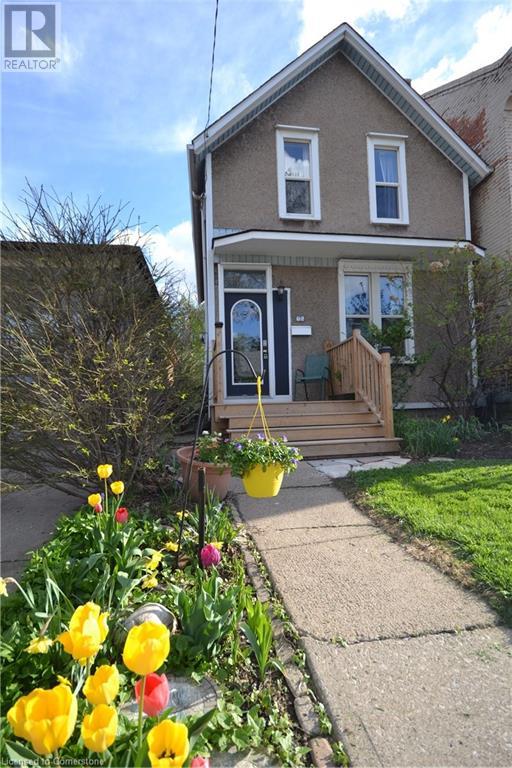 25 CHATHAM Street, Hamilton, Ontario