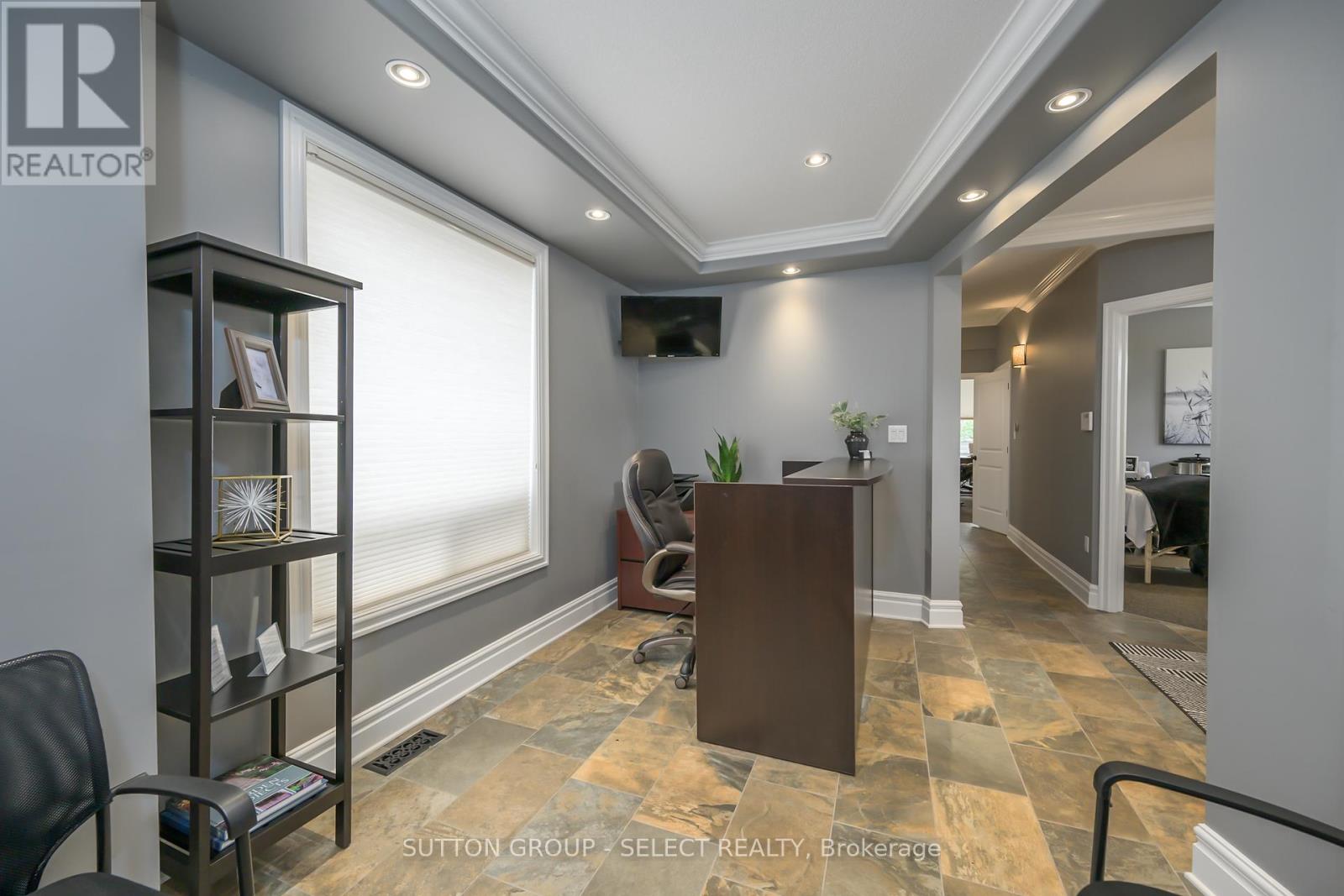 519 Oxford Street E, London East, Ontario  N5Y 3H8 - Photo 15 - X12137636