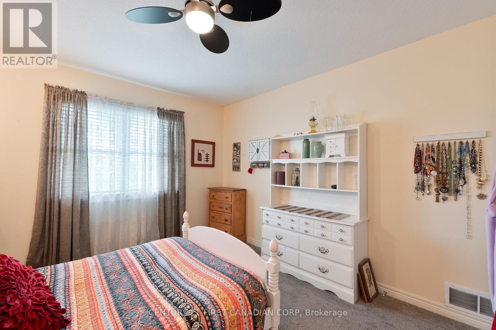 14 - 410 Burwell Road, St. Thomas, Ontario  N5P 4N6 - Photo 15 - X12137748