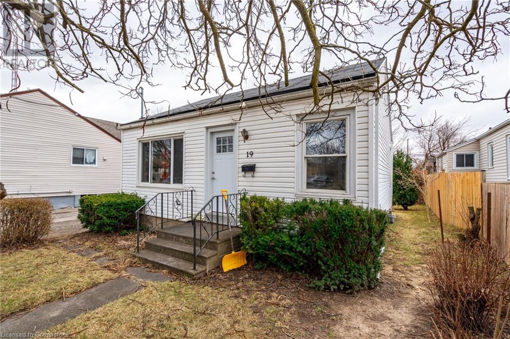 Property at 19 WESTON Road image 3