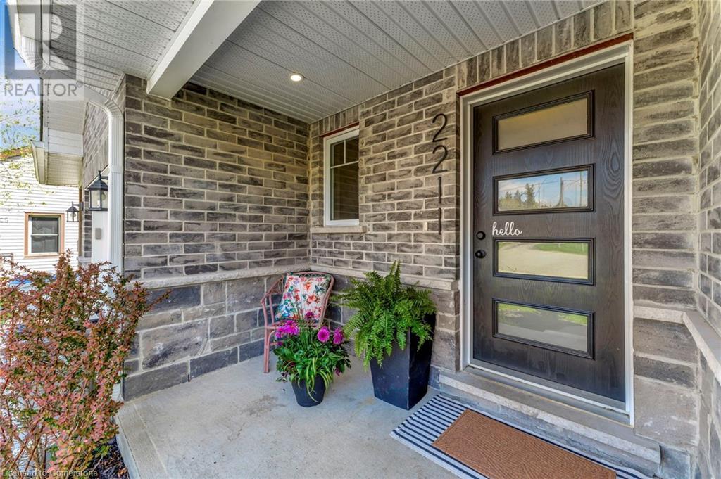 Property at 2211 WILLIAM SHAKESPEARE Street image 3