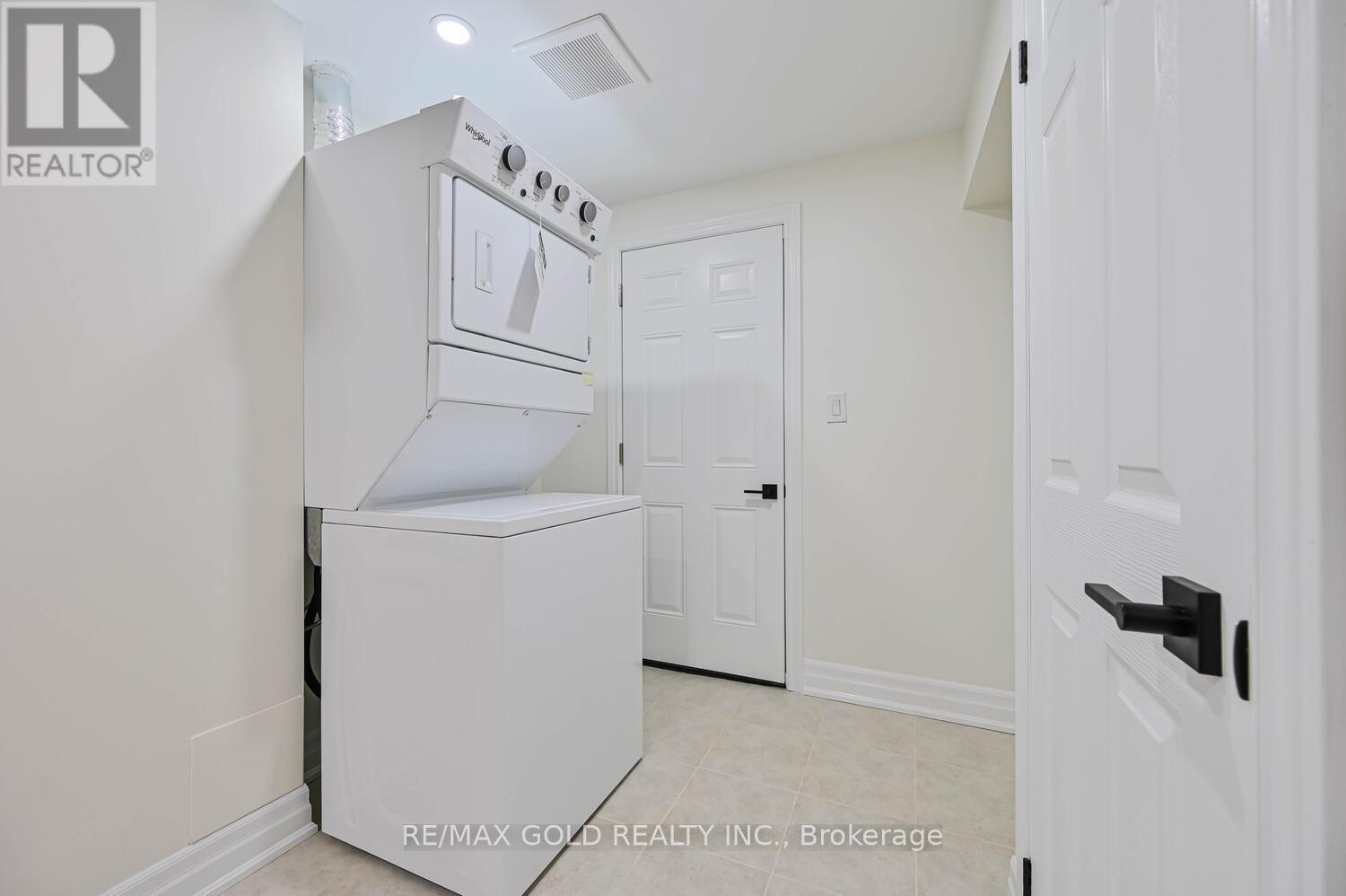 117 Young Drive, Brampton, Ontario  L6Y 0N9 - Photo 43 - W12137383