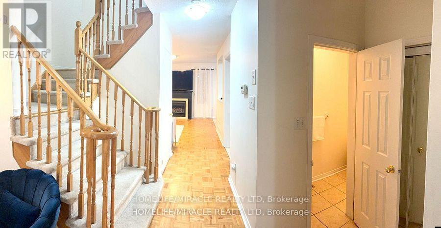 151 - 10 Brucewood Road, Brampton, Ontario  L6R 3N2 - Photo 3 - W12137394
