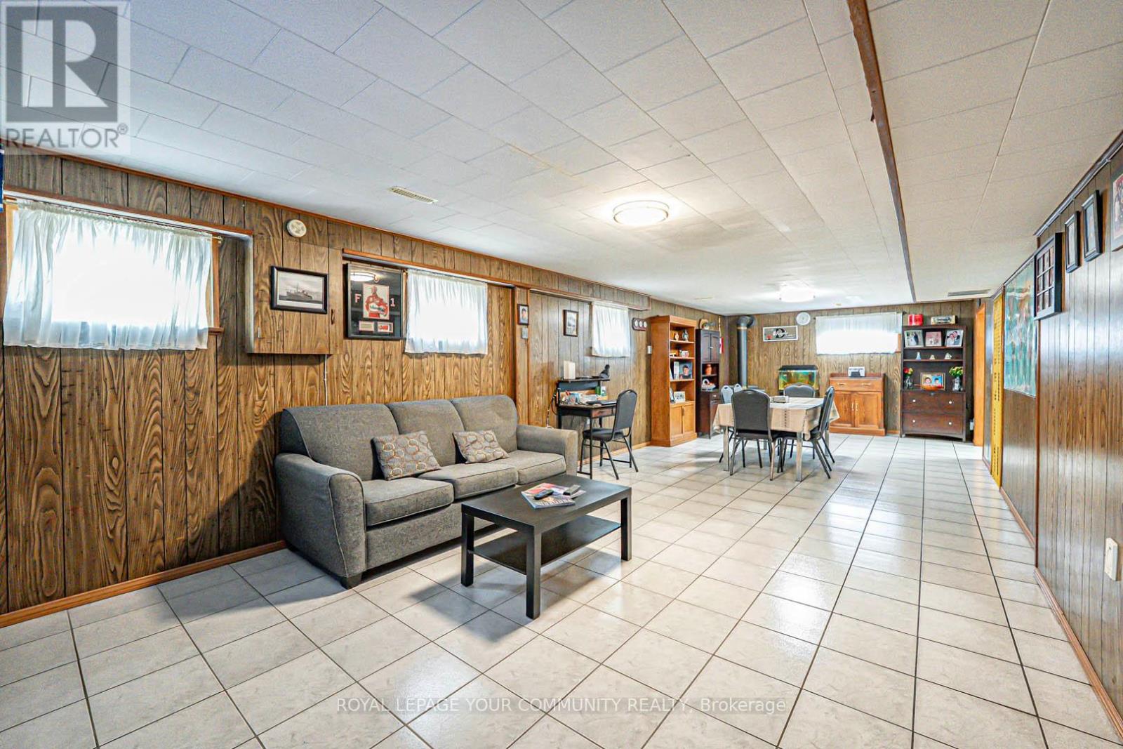 10 Grenadine Court, Toronto, Ontario  M9L 2H6 - Photo 27 - W12137414