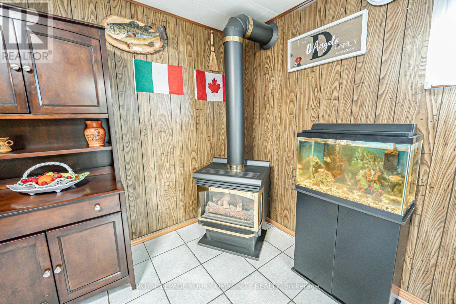 10 Grenadine Court, Toronto, Ontario  M9L 2H6 - Photo 30 - W12137414