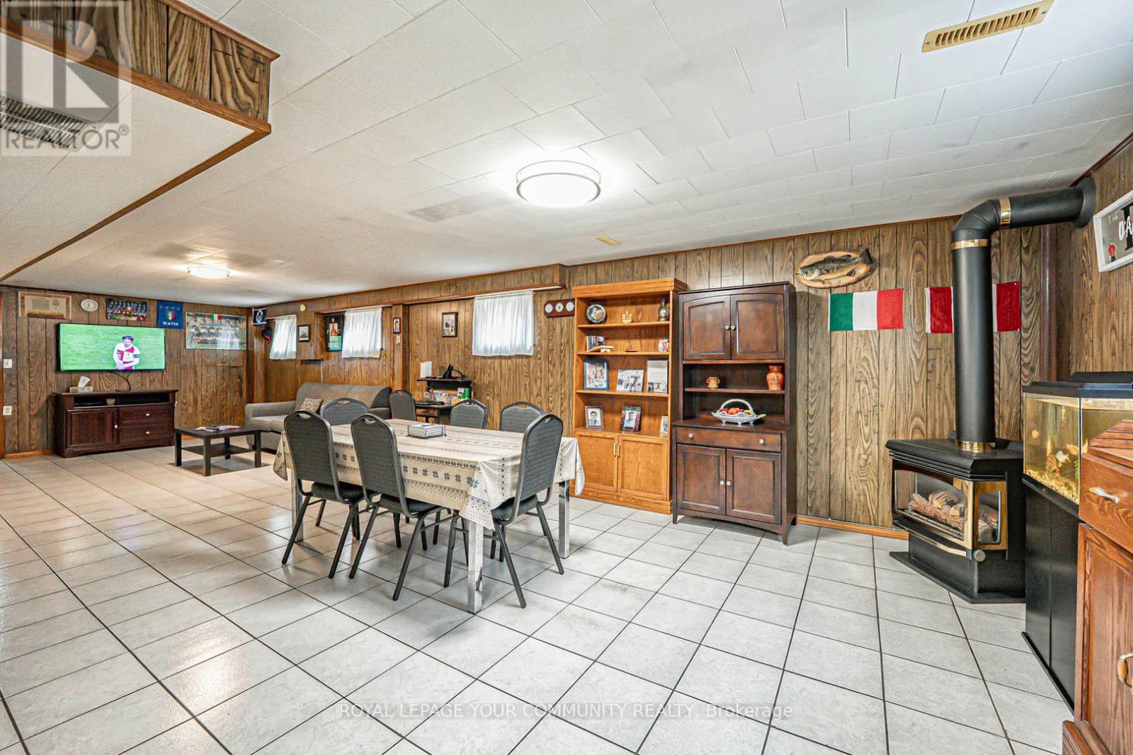 10 Grenadine Court, Toronto, Ontario  M9L 2H6 - Photo 32 - W12137414