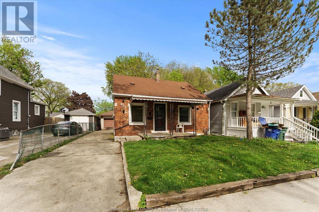 982 BRIDGE AVENUE, Windsor, Ontario