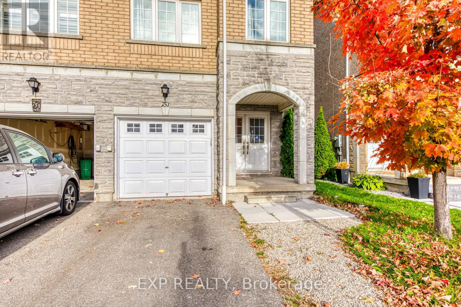 Property at 751 CANDLESTICK CIRCLE image 3