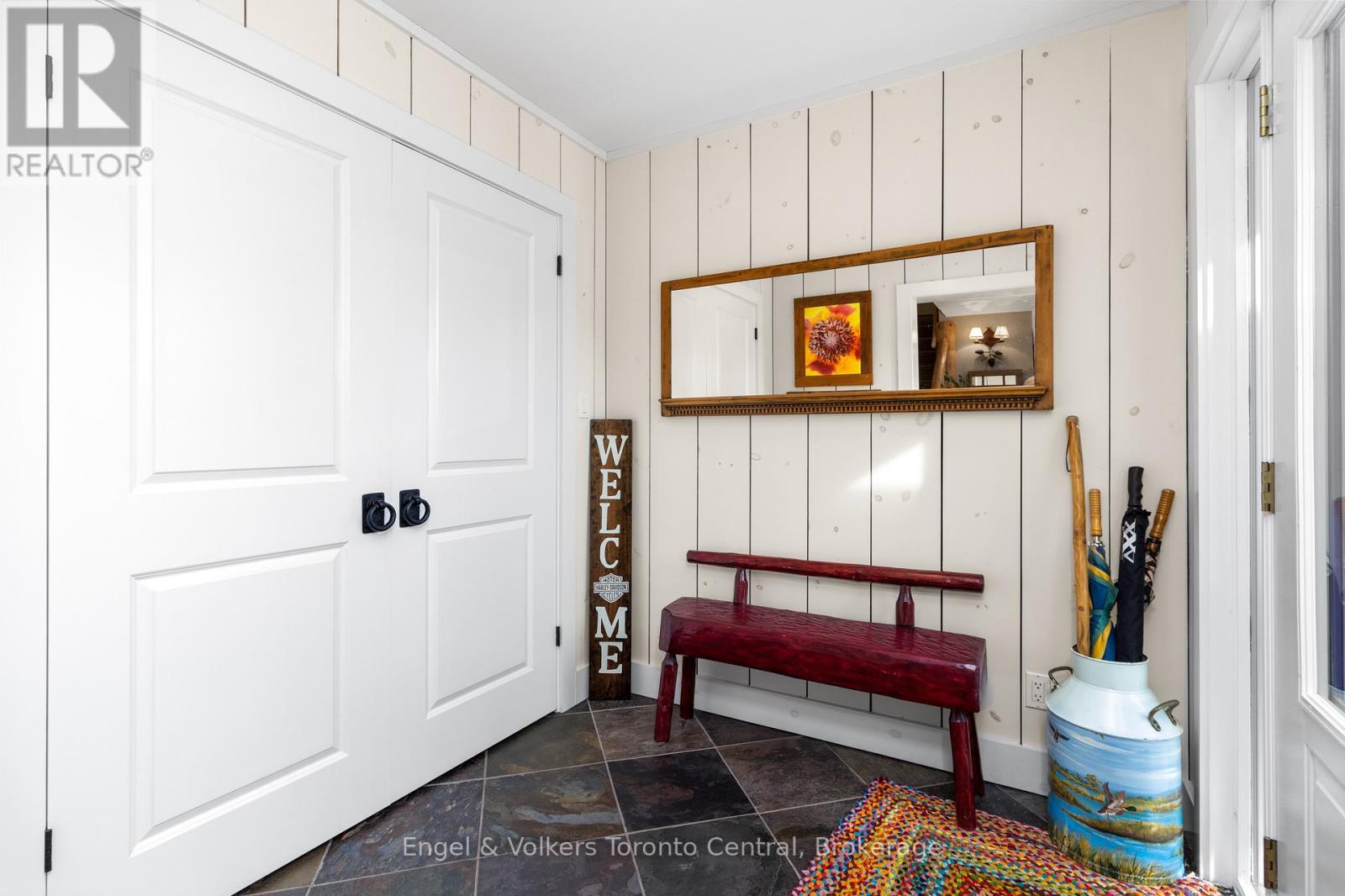 Property at 125 PIONEER LANE image 4