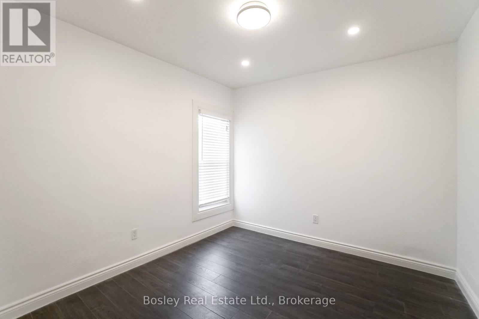 124 West Avenue N, Hamilton, Ontario L8L 5C3 - Photo 24 - X12137782