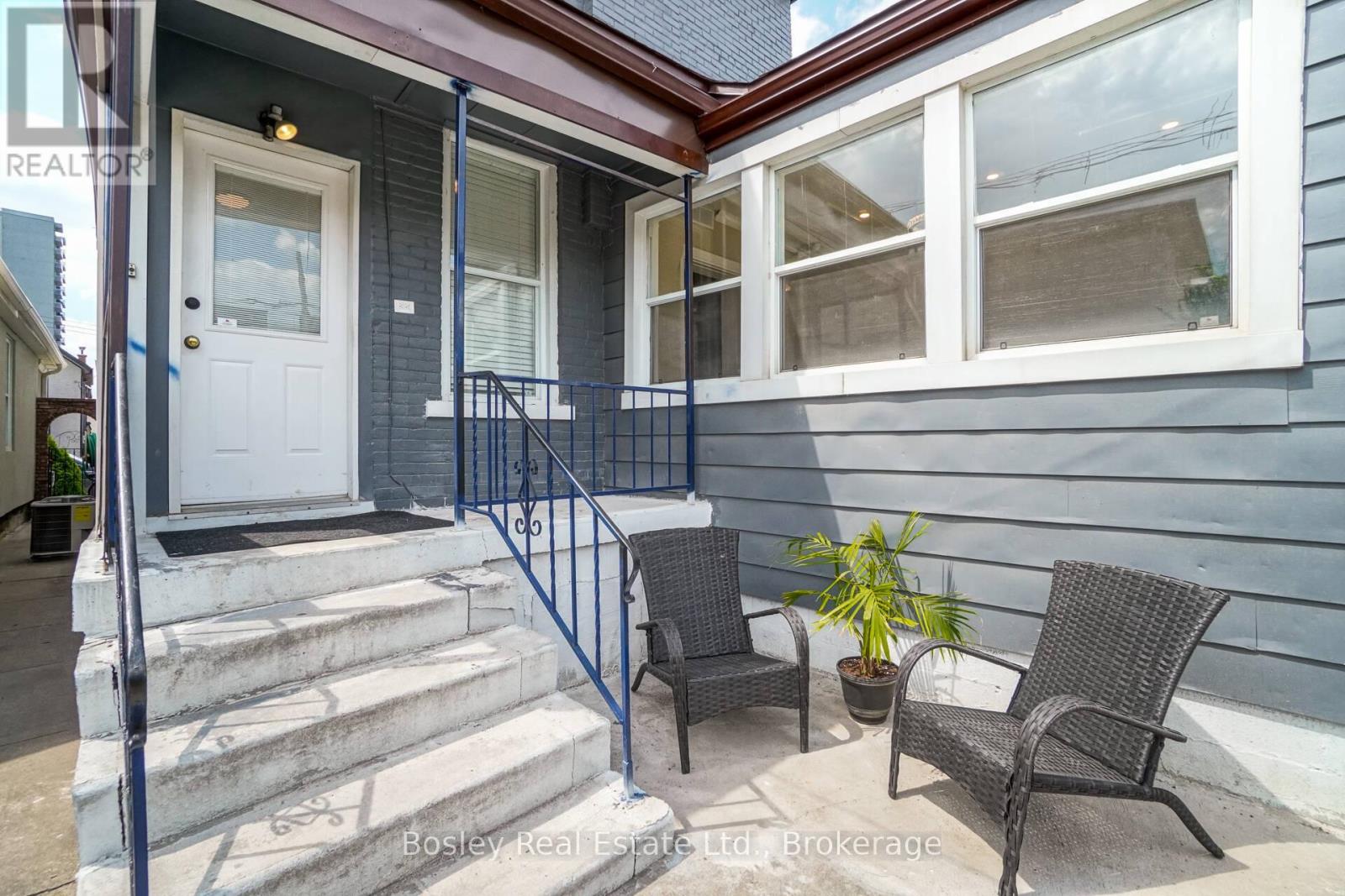 124 West Avenue N, Hamilton, Ontario L8L 5C3 - Photo 33 - X12137782