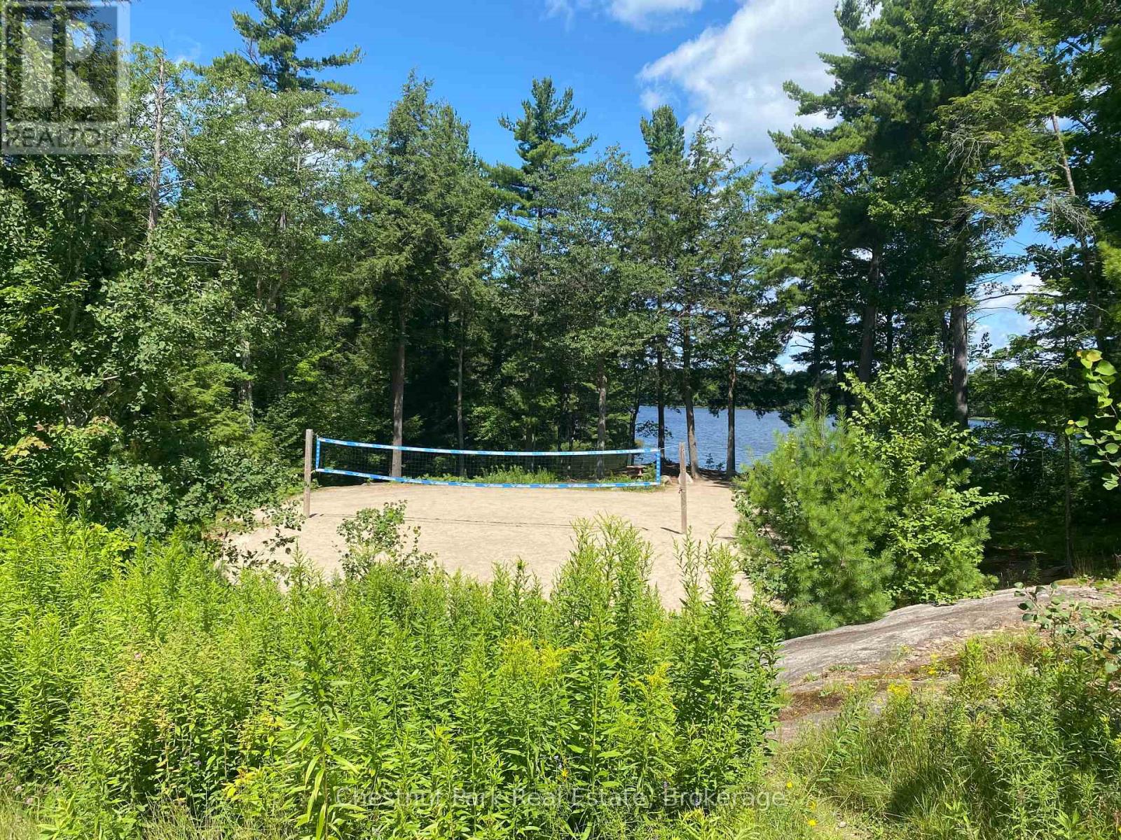 101 Glen Abbey Way, Seguin, Ontario  P2A 2W8 - Photo 2 - X12137786