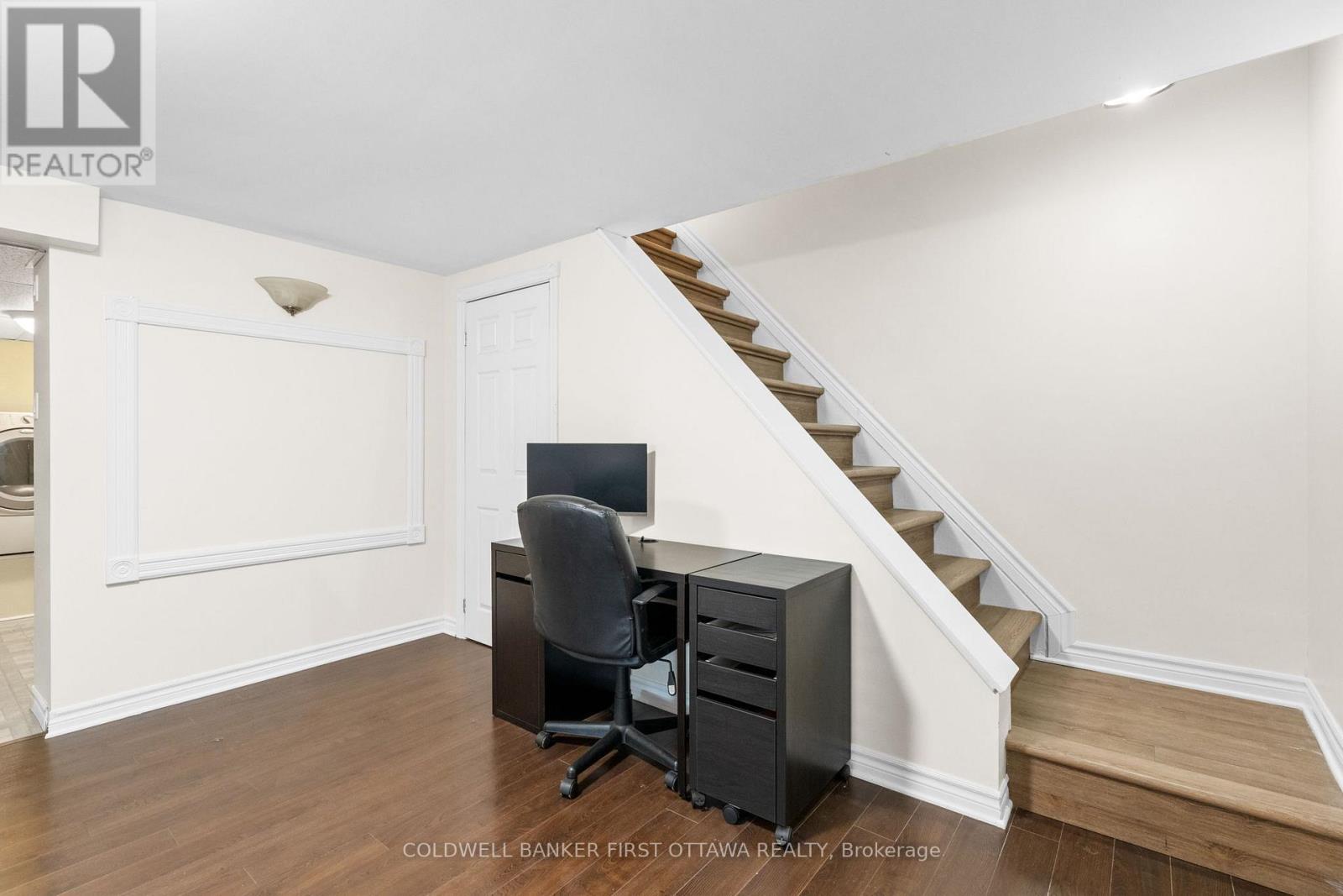 25 Pretty Street, Ottawa, Ontario  K2S 1N3 - Photo 24 - X12137701
