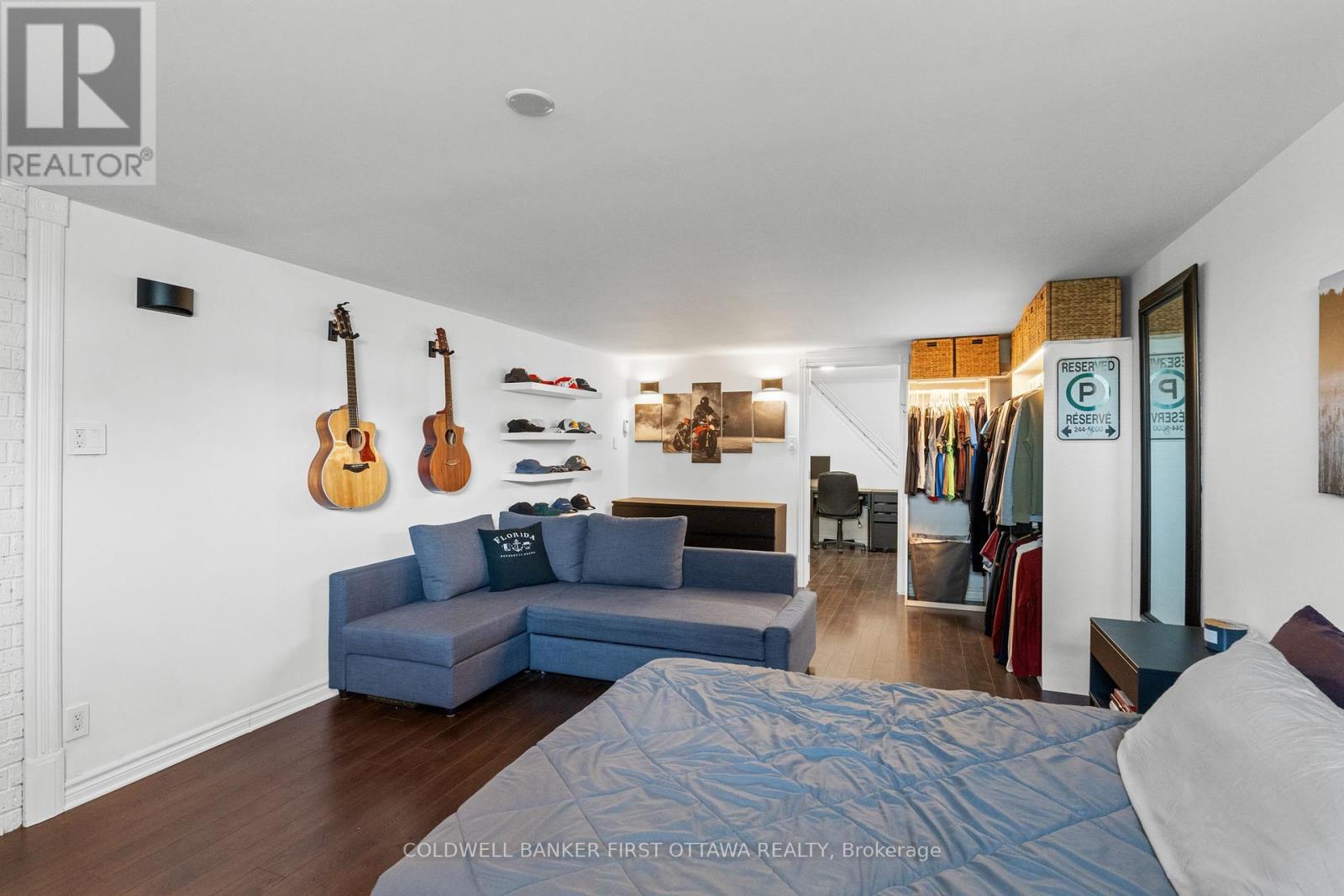 25 Pretty Street, Ottawa, Ontario  K2S 1N3 - Photo 26 - X12137701