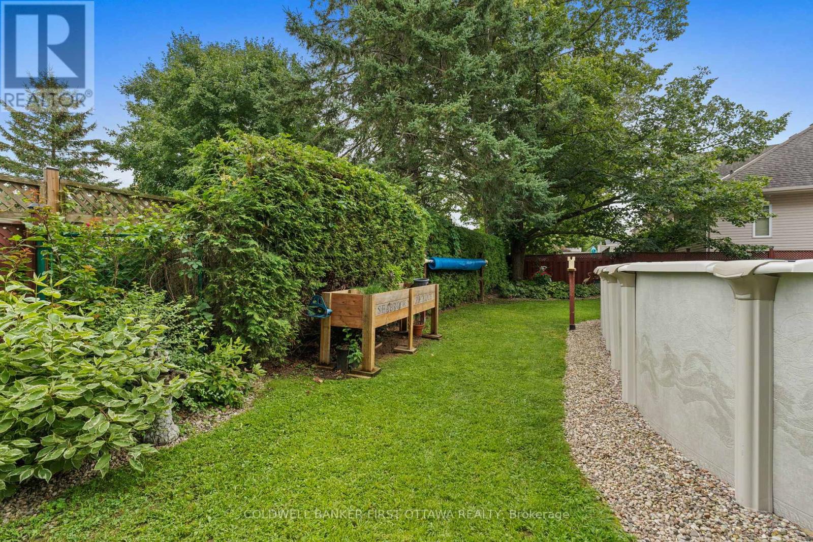 25 Pretty Street, Ottawa, Ontario  K2S 1N3 - Photo 37 - X12137701