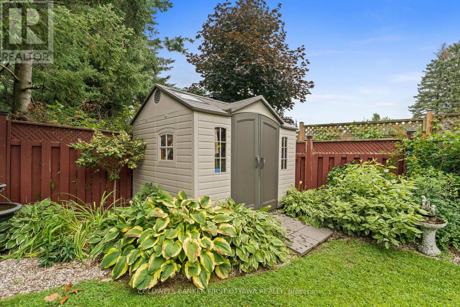 25 Pretty Street, Ottawa, Ontario  K2S 1N3 - Photo 40 - X12137701