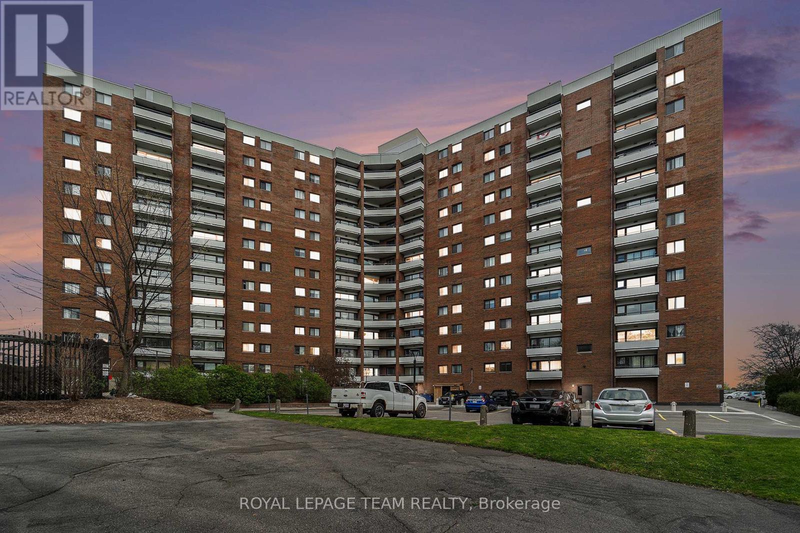 Property at 706 - 20 CHESTERTON DRIVE image 1