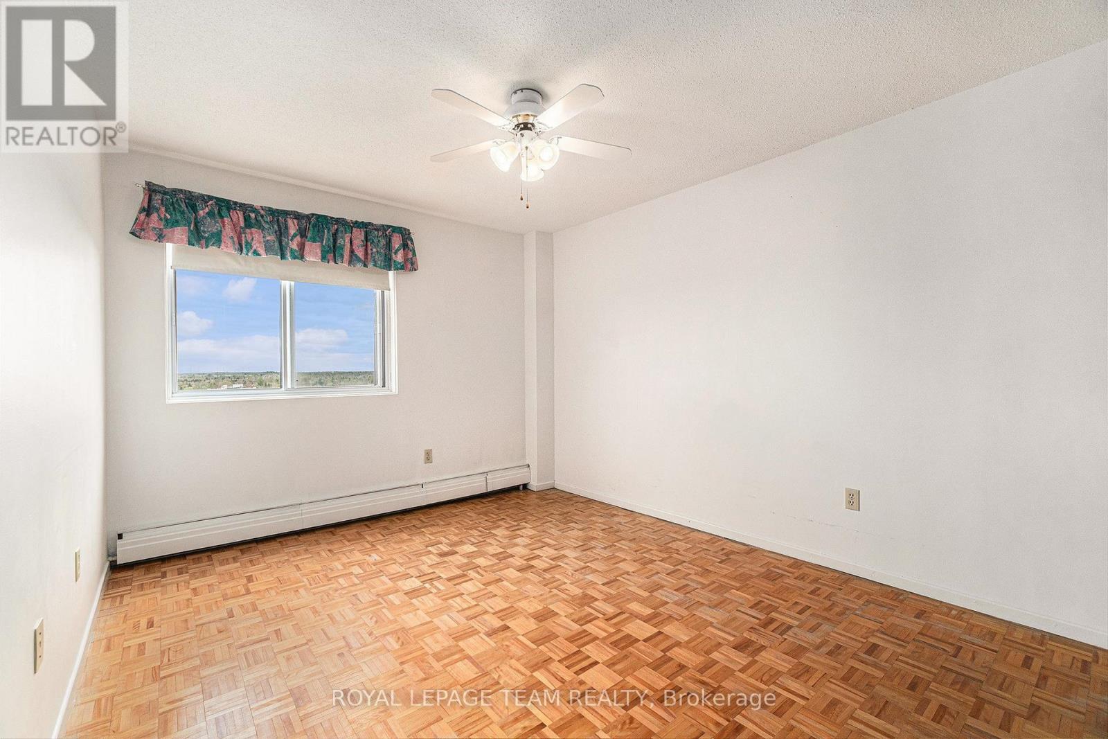 706 - 20 Chesterton Drive, Ottawa, Ontario  K2E 6Z7 - Photo 11 - X12137759