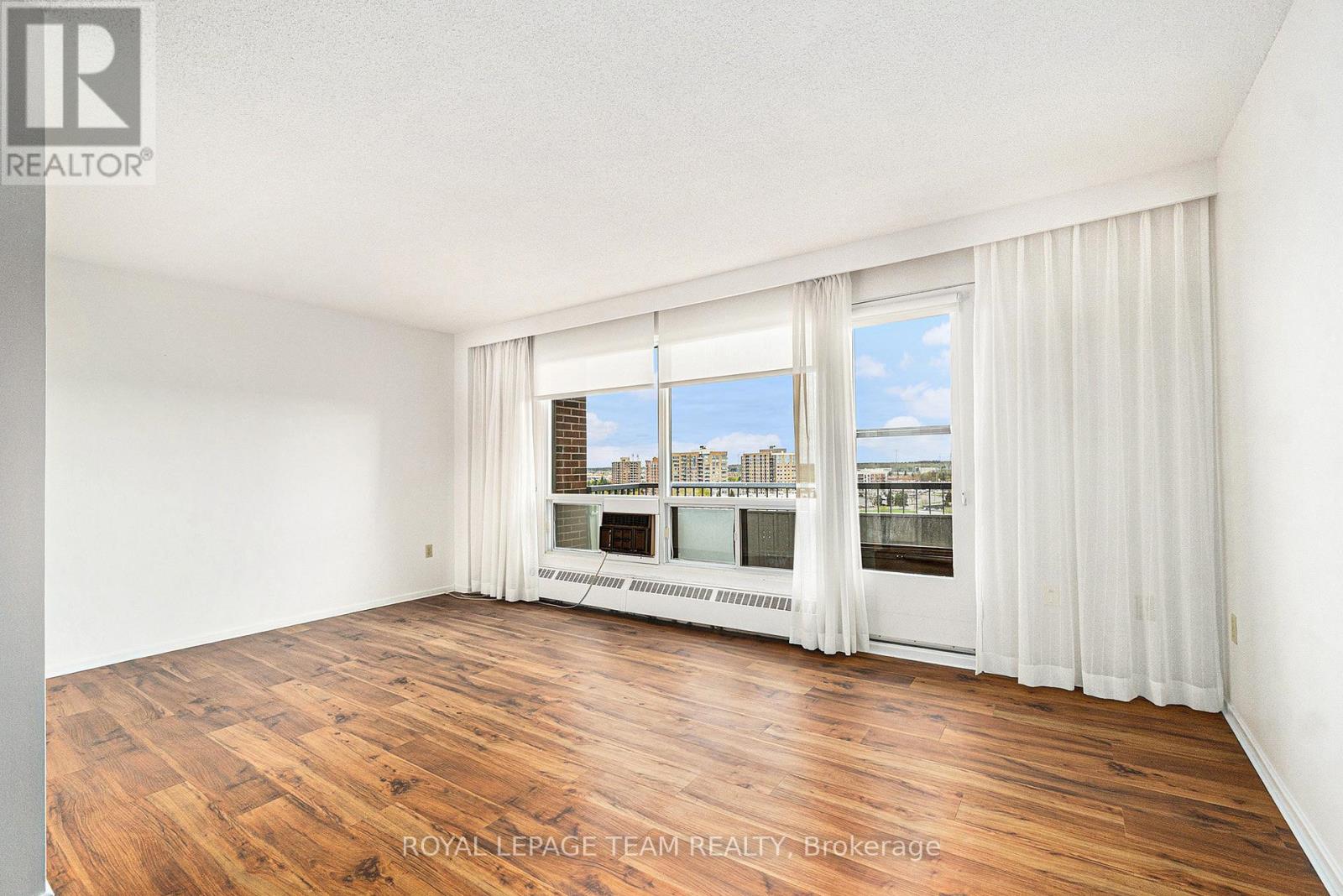 706 - 20 Chesterton Drive, Ottawa, Ontario  K2E 6Z7 - Photo 6 - X12137759