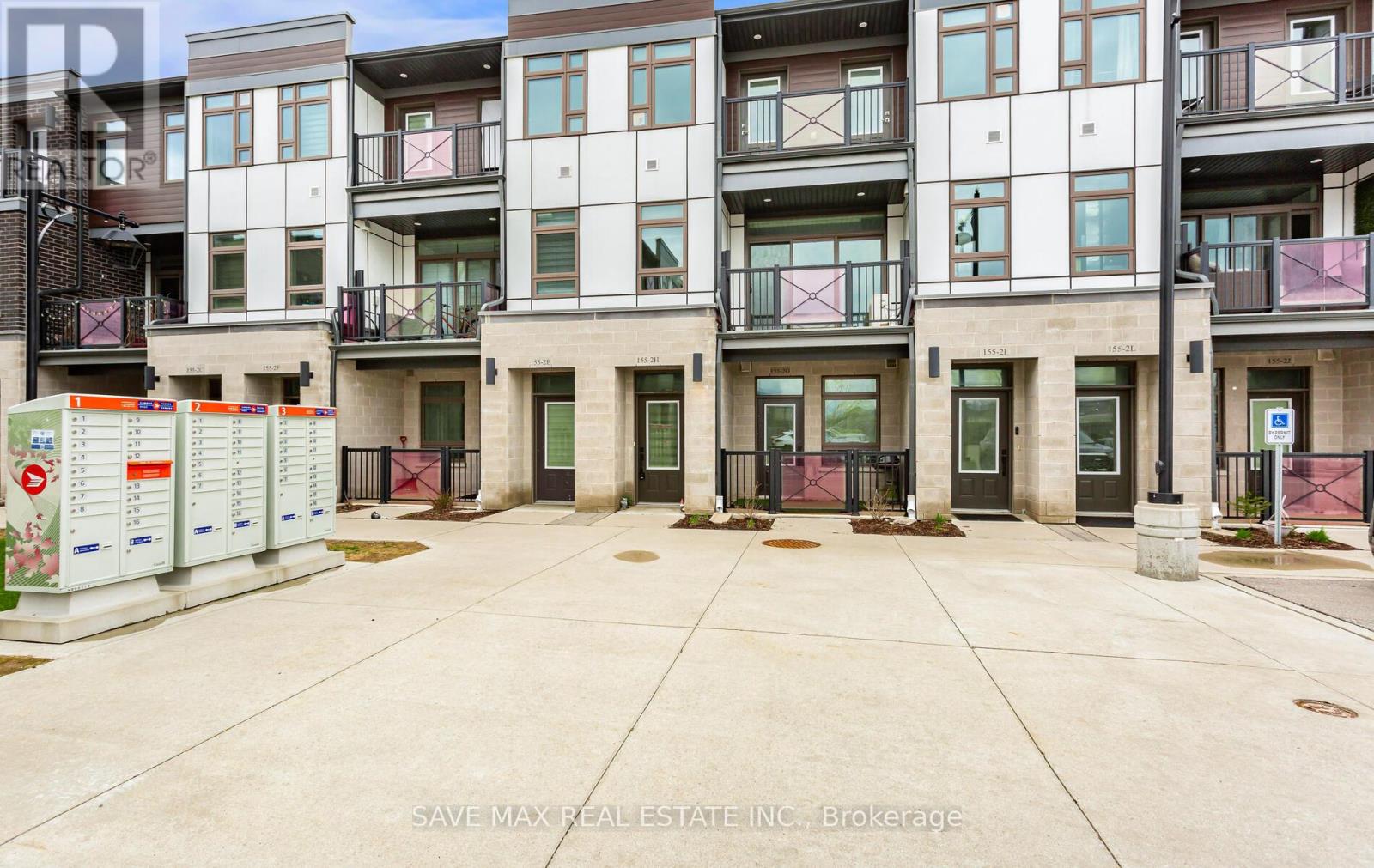 2h - 155 Thomas Slee Drive, Kitchener, Ontario  N2P 0J8 - Photo 1 - X12137400