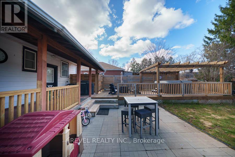 36 James Avenue, Brantford, Ontario  N3S 6Y3 - Photo 29 - X12137486