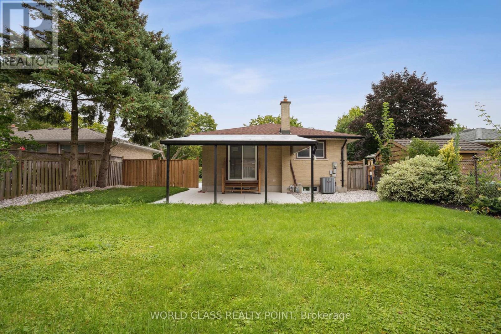396 Hudson Drive, London East, Ontario  N5V 1E6 - Photo 33 - X12137490