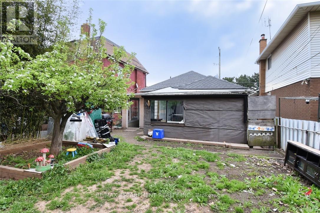 111 Mary Street, Hamilton, Ontario  L8R 1K4 - Photo 30 - X12137516