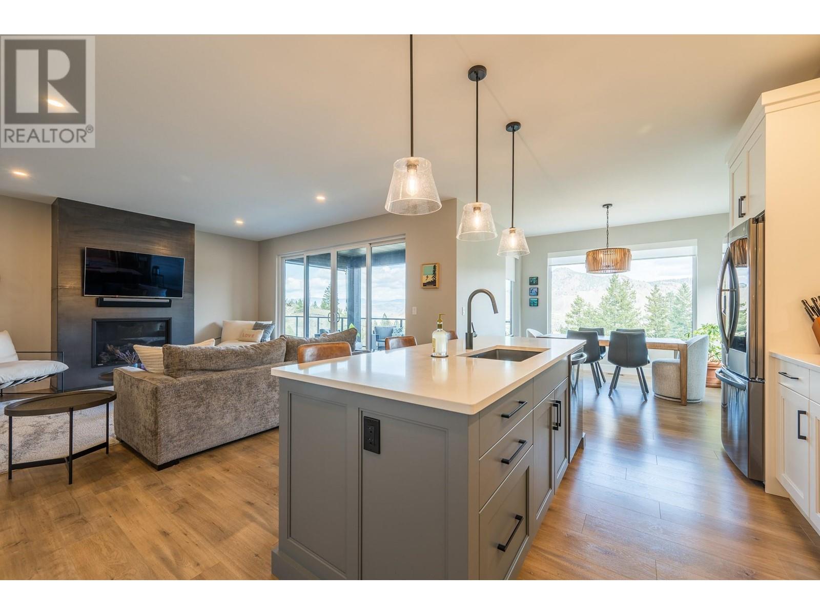 2162 Galore Crescent, Kamloops, British Columbia  V2E 0E4 - Photo 7 - 10347215