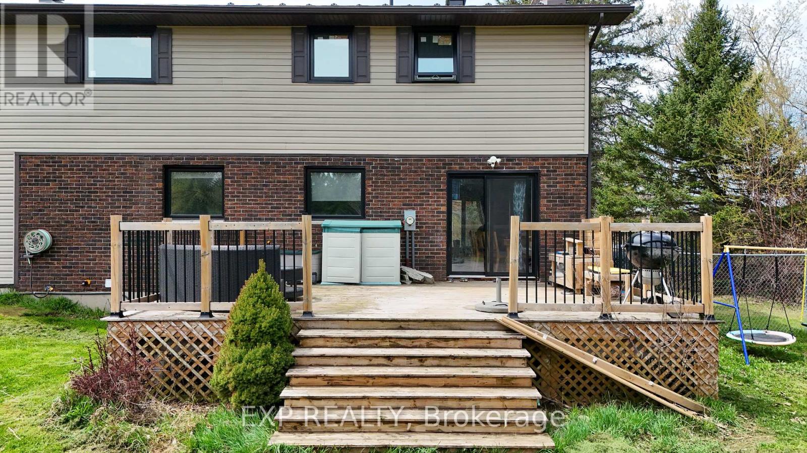 4441 Stagecoach Road, Ottawa, Ontario  K0A 2W0 - Photo 45 - X12096813