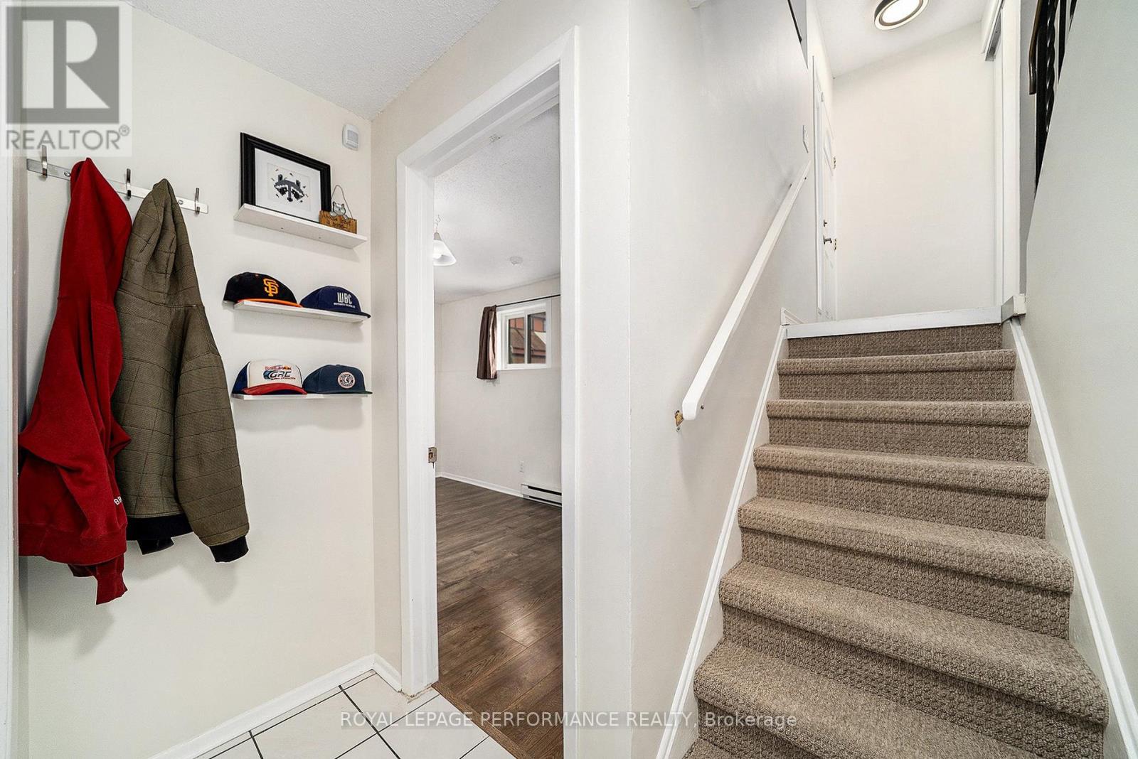A - 25 Woodvale, Ottawa, Ontario  K2G 4H3 - Photo 21 - X12137598