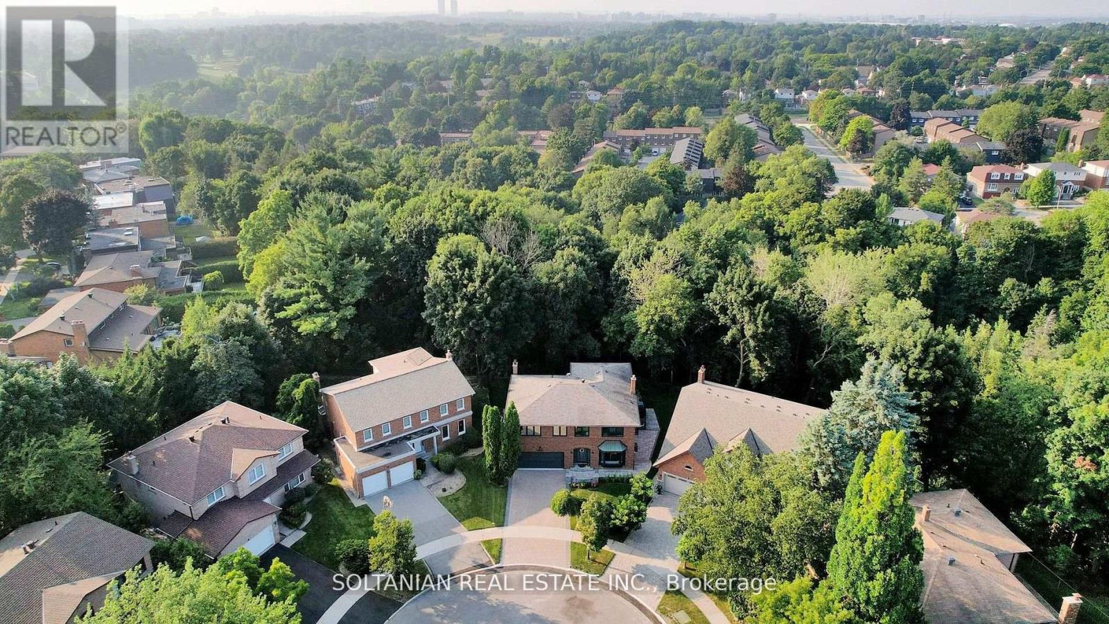 12 Marisa Court, Toronto, Ontario  M2H 3K9 - Photo 33 - C12137562
