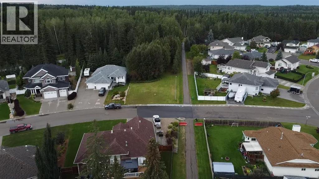 5600 16 Avenue, Edson, Alberta  T7E 1X1 - Photo 3 - A2075956