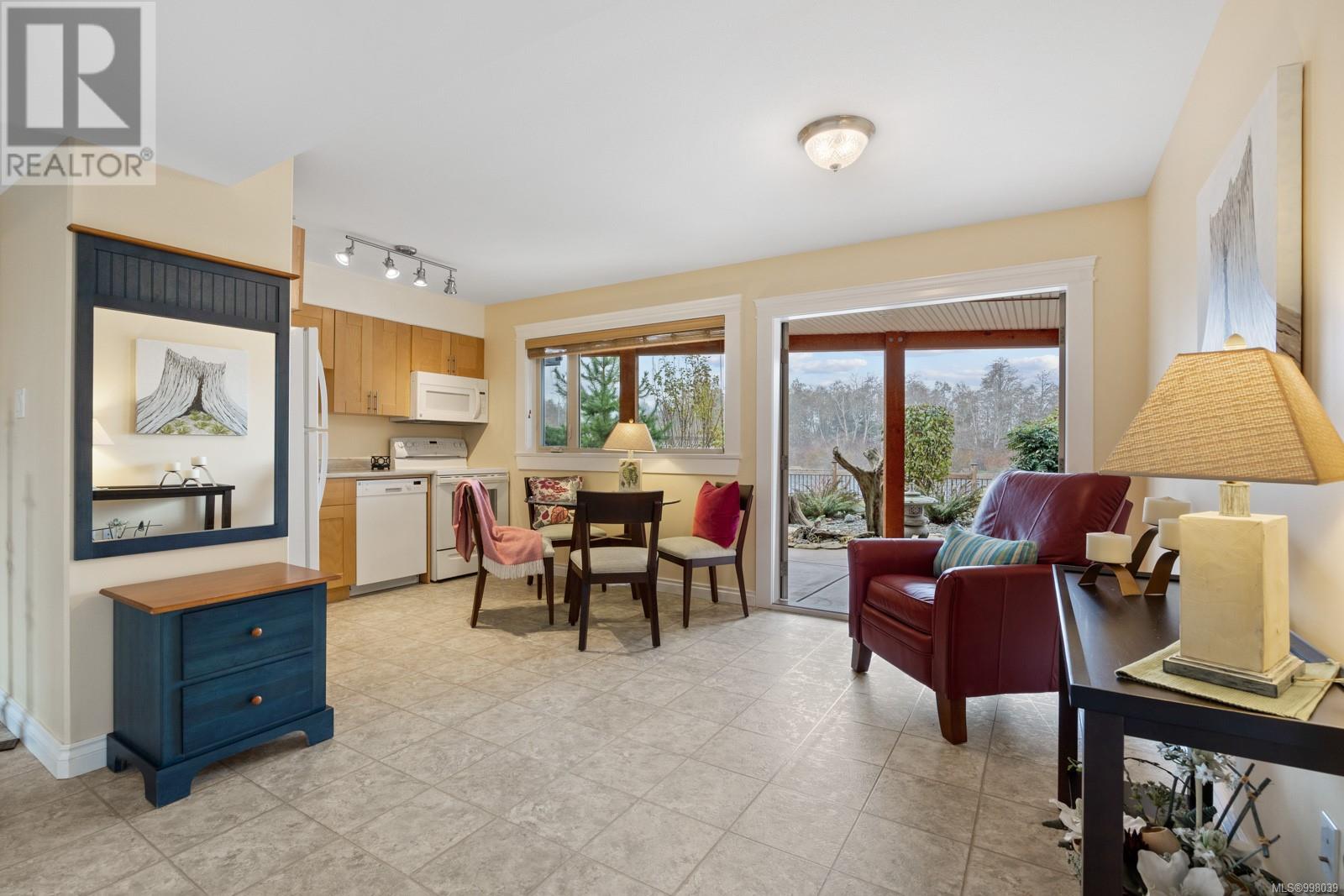 Property at 1940 19th Ave image 3