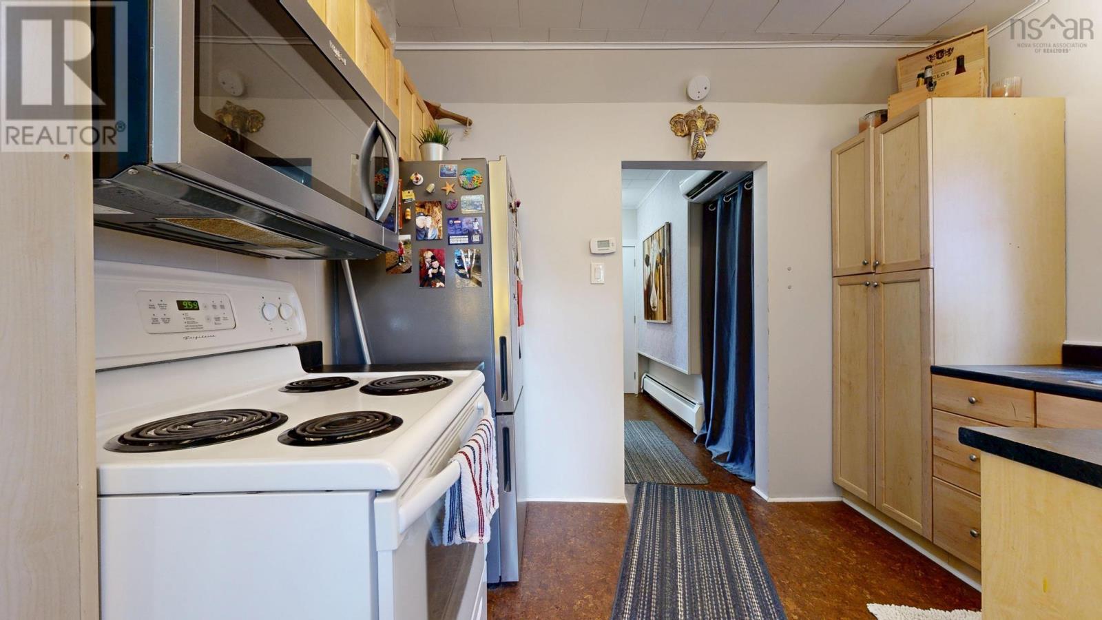 2026 Kline Street, Halifax, Nova Scotia  B3L 2X3 - Photo 10 - 202510479