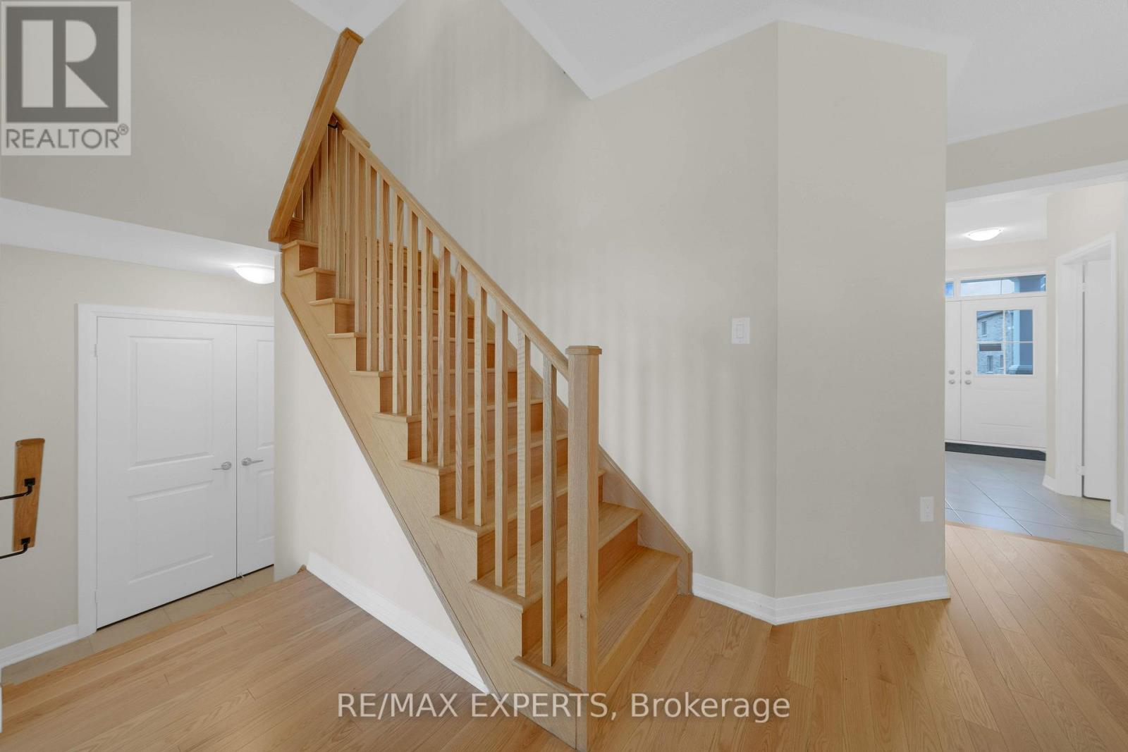 1359 Broderick Street, Innisfil (Alcona), Ontario  L9S 0P5 - Photo 9 - N12137587