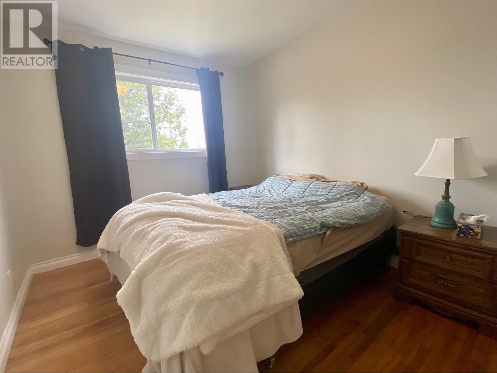 4441 LAZELLE AVENUE Terrace Photo 6
