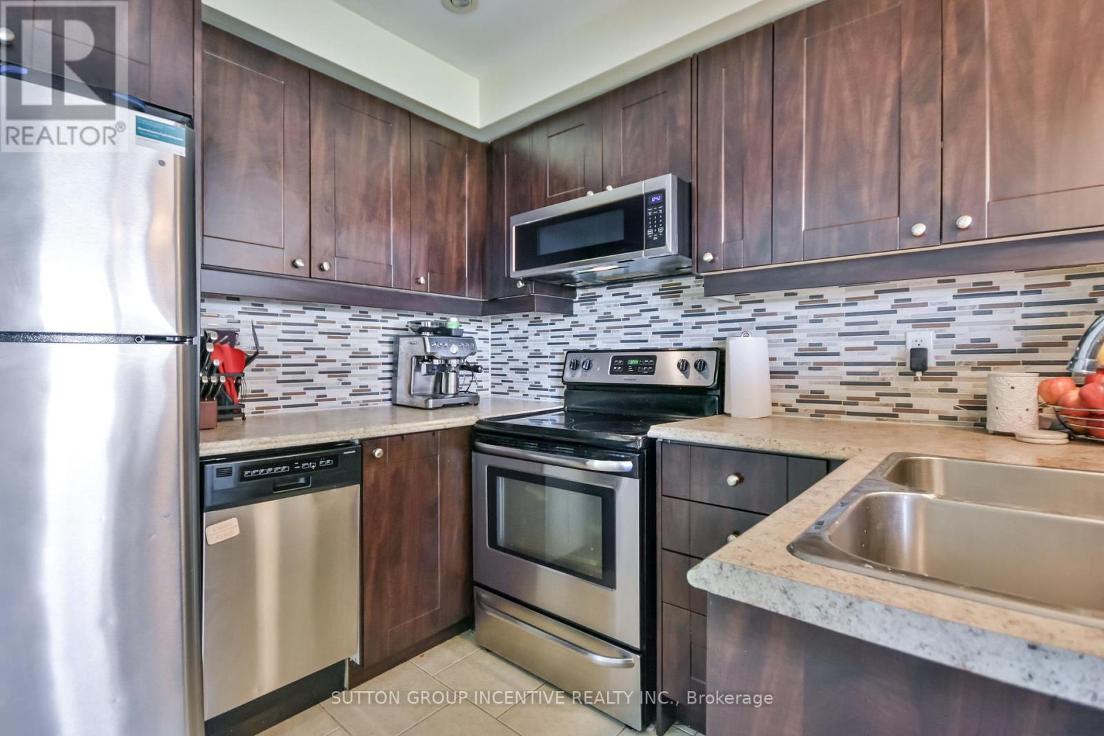 39 - 12 Lankin Boulevard, Orillia, Ontario  L3V 6T2 - Photo 5 - S12137581