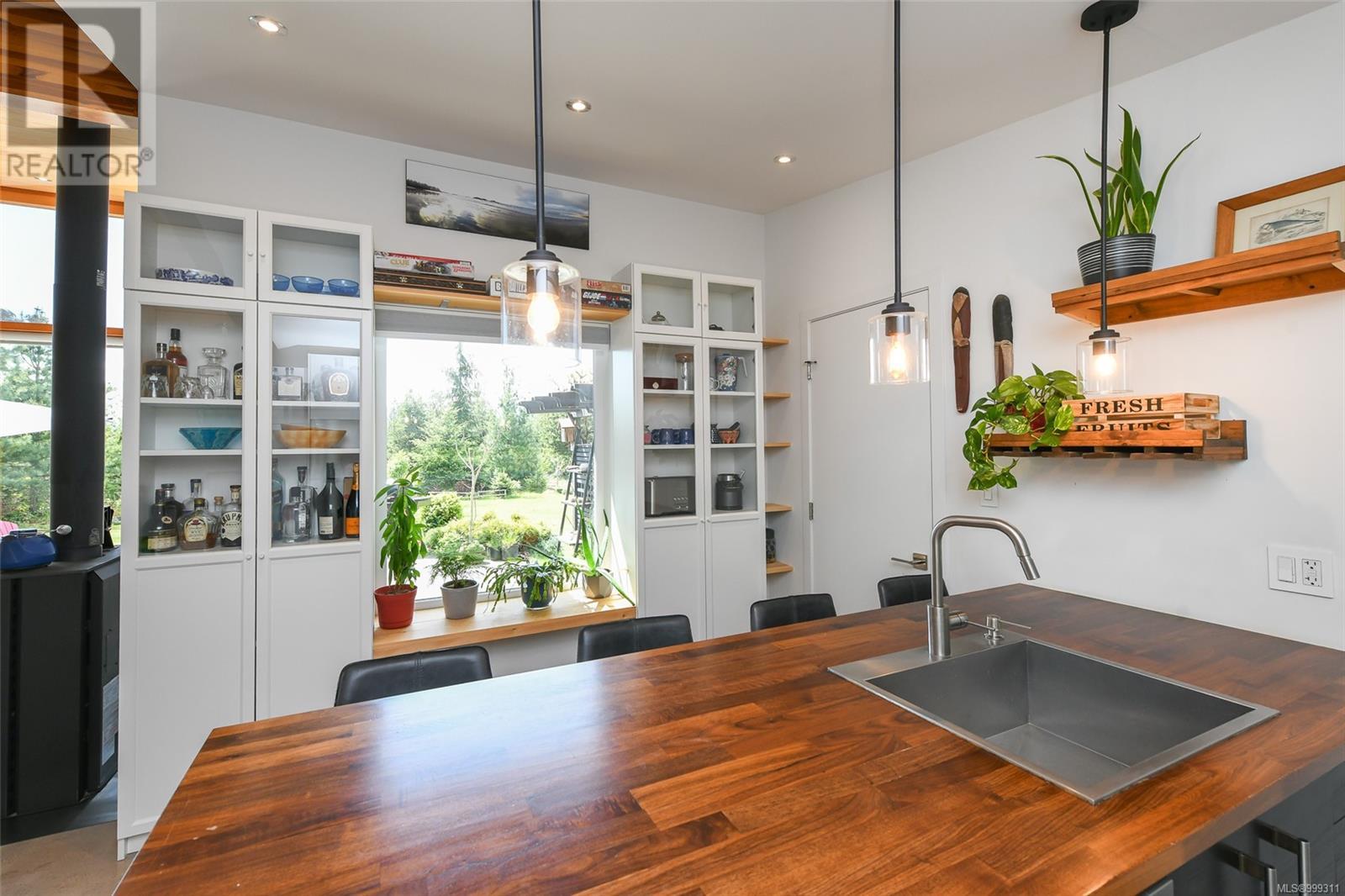 4131 Pinecrest Rd, Denman Island, British Columbia  V0R 1T0 - Photo 19 - 999311